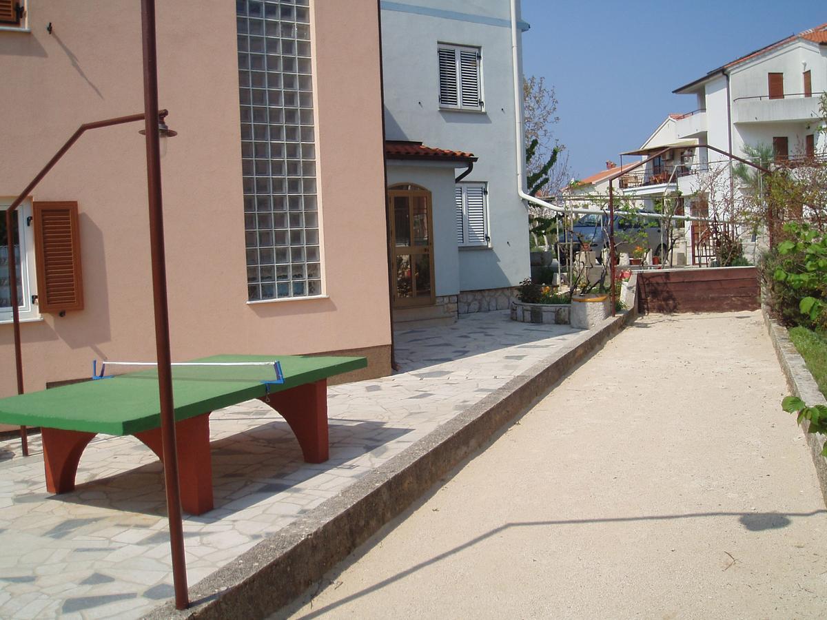 Apartment Orbanic Đảo Cres Ngoại thất bức ảnh