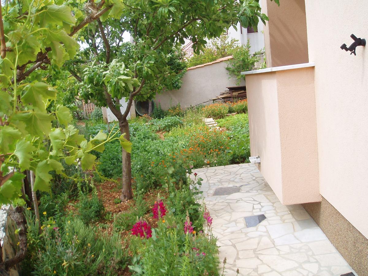 Apartment Orbanic Đảo Cres Ngoại thất bức ảnh