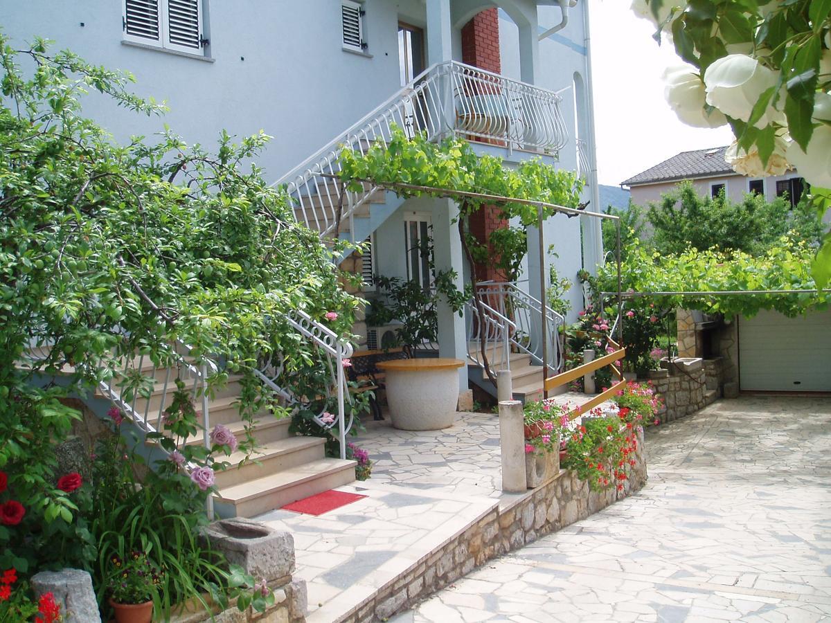 Apartment Orbanic Đảo Cres Ngoại thất bức ảnh