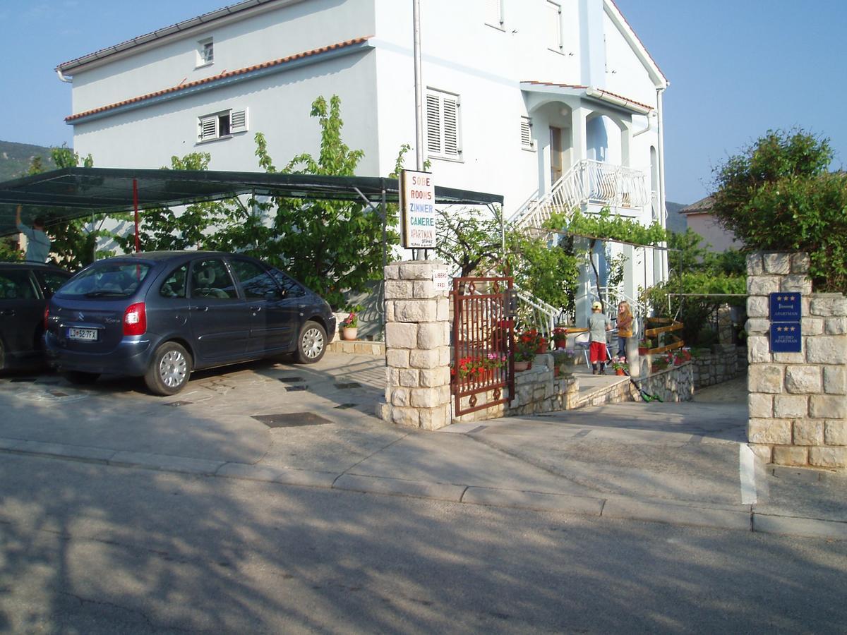 Apartment Orbanic Đảo Cres Ngoại thất bức ảnh