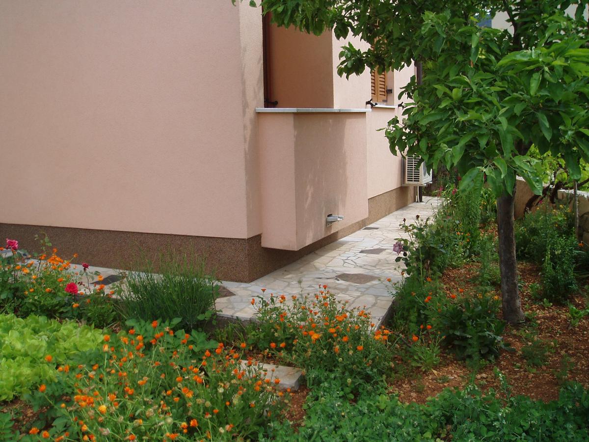 Apartment Orbanic Đảo Cres Ngoại thất bức ảnh