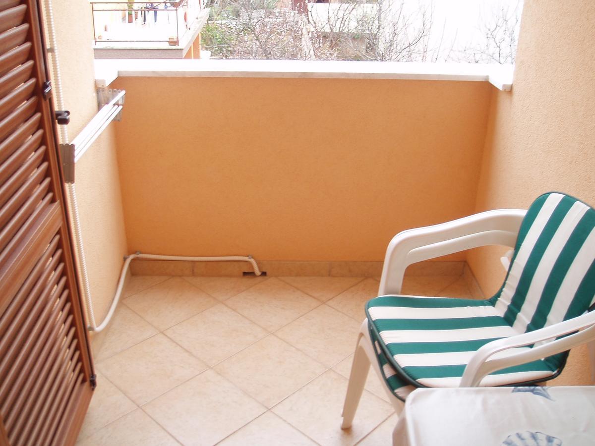 Apartment Orbanic Đảo Cres Ngoại thất bức ảnh