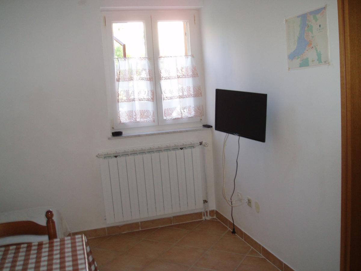 Apartment Orbanic Đảo Cres Ngoại thất bức ảnh