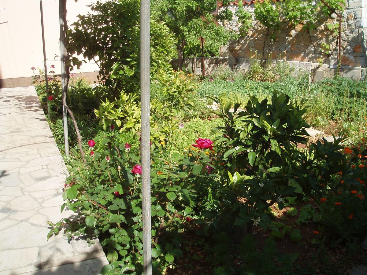 Apartment Orbanic Đảo Cres Ngoại thất bức ảnh