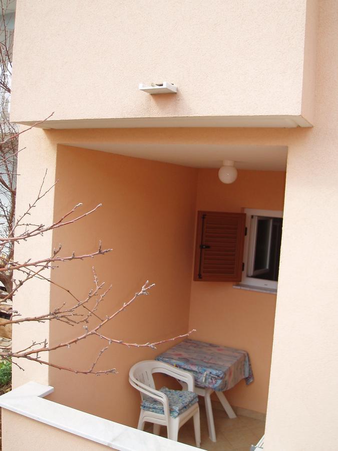 Apartment Orbanic Đảo Cres Ngoại thất bức ảnh